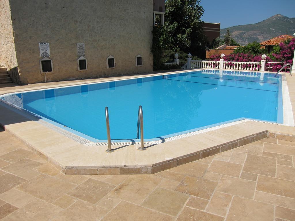 Apart Hotel 3T Kalkan Exteriör bild