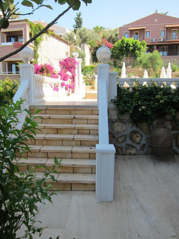 Apart Hotel 3T Kalkan Exteriör bild
